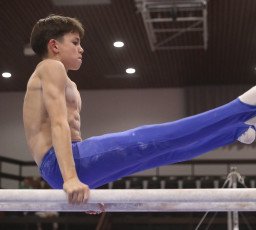 2023-12-09 Training Men 9 December Parallel bars at CGC Bettembourg 2023 (Martin Rulsch) 225