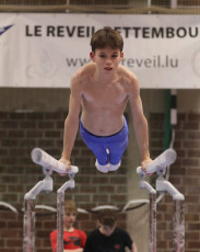 2023-12-09 Training Men 9 December Parallel bars at CGC Bettembourg 2023 (Martin Rulsch) 172