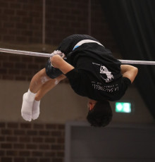 2023-12-10 Warm-up Men Jeunes Espoirs and Open Horizontal bar at CGC Bettembourg 2023 (Martin Rulsch) 081