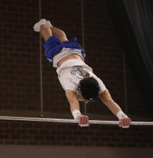 2023-12-10 Warm-up Men Jeunes Espoirs and Open Horizontal bar at CGC Bettembourg 2023 (Martin Rulsch) 032