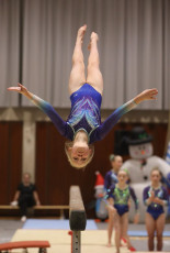 2023-12-09 Warm-up Women Poussines and Open Balance beam at CGC Bettembourg 2023 (Martin Rulsch) 244