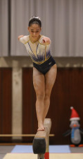 2023-12-09 Warm-up Women Poussines and Open Balance beam at CGC Bettembourg 2023 (Martin Rulsch) 154