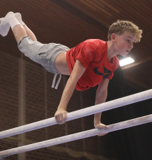 2023-12-09 Training Men 9 December Parallel bars at CGC Bettembourg 2023 (Martin Rulsch) 189