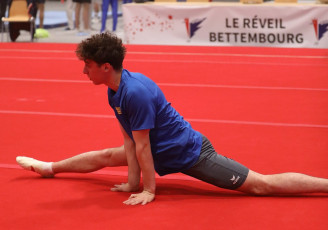 2023-12-09 Training Men 9 December Floor exercise at CGC Bettembourg 2023 (Martin Rulsch) 57
