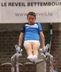 2023-12-10 Warm-up Men Jeunes Espoirs and Open Parallel bars at CGC Bettembourg 2023 (Martin Rulsch) 122