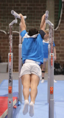 2023-12-10 Warm-up Men Jeunes Espoirs and Open Parallel bars at CGC Bettembourg 2023 (Martin Rulsch) 075