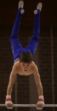 2023-12-10 Warm-up Men Poussines, Benjamines and Minimes Horizontal bar at CGC Bettembourg 2023 (Martin Rulsch) 067