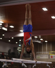 2023-12-10 Warm-up Men Poussines, Benjamines and Minimes Parallel bars at CGC Bettembourg 2023 (Martin Rulsch) 066