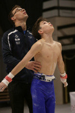 2023-12-10 Warm-up Men Poussines, Benjamines and Minimes Horizontal bar at CGC Bettembourg 2023 (Martin Rulsch) 075