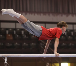 2023-12-09 Training Men 9 December Parallel bars at CGC Bettembourg 2023 (Martin Rulsch) 073
