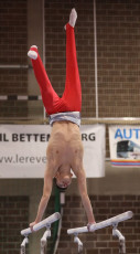 2023-12-10 Warm-up Men Jeunes Espoirs and Open Parallel bars at CGC Bettembourg 2023 (Martin Rulsch) 135