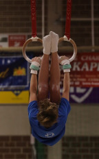 2023-12-10 Warm-up Men Poussines, Benjamines and Minimes Still rings at CGC Bettembourg 2023 (Martin Rulsch) 011