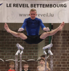2023-12-09 Training Men 9 December Parallel bars at CGC Bettembourg 2023 (Martin Rulsch) 149