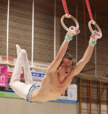 2023-12-10 Warm-up Men Jeunes Espoirs and Open Still rings at CGC Bettembourg 2023 (Martin Rulsch) 008