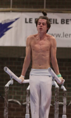 2023-12-10 Warm-up Men Jeunes Espoirs and Open Parallel bars at CGC Bettembourg 2023 (Martin Rulsch) 045