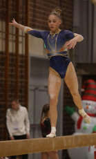 2023-12-09 Warm-up Women Benjamines and Jeunes Espoirs Balance beam Balance beam at CGC Bettembourg 2023 (Martin Rulsch) 085
