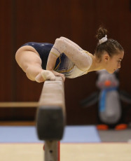 2023-12-09 Warm-up Women Poussines and Open Balance beam at CGC Bettembourg 2023 (Martin Rulsch) 201