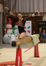 2023-12-09 Warm-up Women Poussines and Open Balance beam at CGC Bettembourg 2023 (Martin Rulsch) 177