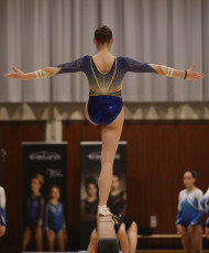 2023-12-09 Warm-up Women Poussines and Open Balance beam at CGC Bettembourg 2023 (Martin Rulsch) 052