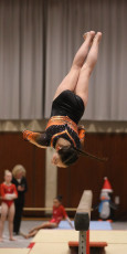 2023-12-09 Warm-up Women Poussines and Open Balance beam at CGC Bettembourg 2023 (Martin Rulsch) 376
