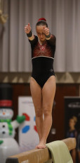 2023-12-09 Warm-up Women Poussines and Open Balance beam at CGC Bettembourg 2023 (Martin Rulsch) 178