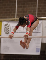 2023-12-09 Warm-up Women Benjamines and Jeunes Espoirs Balance beam Uneven bars at CGC Bettembourg 2023 (Martin Rulsch) 076