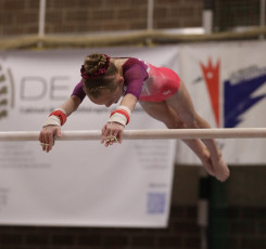 2023-12-09 Warm-up Women Benjamines and Jeunes Espoirs Balance beam Uneven bars at CGC Bettembourg 2023 (Martin Rulsch) 032