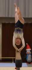 2023-12-09 Warm-up Women Benjamines and Jeunes Espoirs Balance beam Balance beam at CGC Bettembourg 2023 (Martin Rulsch) 063