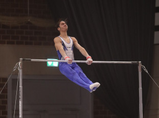 2023-12-10 Competition Men Jeunes Espoirs and Open Horizontal bar at CGC Bettembourg 2023 (Martin Rulsch) 001
