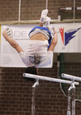 2023-12-10 Warm-up Men Jeunes Espoirs and Open Parallel bars at CGC Bettembourg 2023 (Martin Rulsch) 023