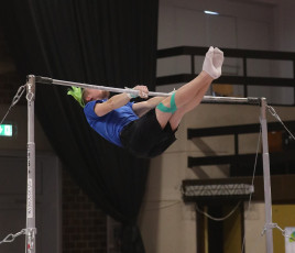 2023-12-10 Warm-up Men Jeunes Espoirs and Open Horizontal bar at CGC Bettembourg 2023 (Martin Rulsch) 088
