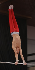 2023-12-10 Warm-up Men Jeunes Espoirs and Open Horizontal bar at CGC Bettembourg 2023 (Martin Rulsch) 027