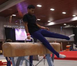 2023-12-10 Warm-up Men Poussines, Benjamines and Minimes Pommel horse at CGC Bettembourg 2023 (Martin Rulsch) 055