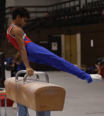 2023-12-10 Warm-up Men Poussines, Benjamines and Minimes Pommel horse at CGC Bettembourg 2023 (Martin Rulsch) 028