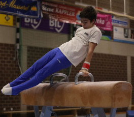 2023-12-10 Warm-up Men Poussines, Benjamines and Minimes Pommel horse at CGC Bettembourg 2023 (Martin Rulsch) 008