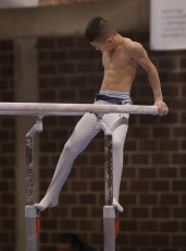 2023-12-10 Warm-up Men Poussines, Benjamines and Minimes Parallel bars at CGC Bettembourg 2023 (Martin Rulsch) 138