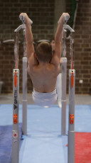 2023-12-10 Warm-up Men Poussines, Benjamines and Minimes Parallel bars at CGC Bettembourg 2023 (Martin Rulsch) 131