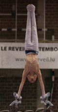 2023-12-10 Warm-up Men Poussines, Benjamines and Minimes Parallel bars at CGC Bettembourg 2023 (Martin Rulsch) 083