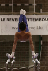 2023-12-10 Warm-up Men Poussines, Benjamines and Minimes Parallel bars at CGC Bettembourg 2023 (Martin Rulsch) 080