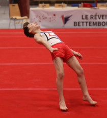 2023-12-10 Warm-up Men Poussines, Benjamines and Minimes Floor exercise at CGC Bettembourg 2023 (Martin Rulsch) 091