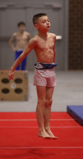 2023-12-10 Warm-up Men Poussines, Benjamines and Minimes Floor exercise at CGC Bettembourg 2023 (Martin Rulsch) 053