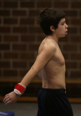 2023-12-10 Warm-up Men Poussines, Benjamines and Minimes at CGC Bettembourg 2023 Rest (Martin Rulsch) 068