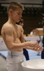 2023-12-10 Warm-up Men Poussines, Benjamines and Minimes at CGC Bettembourg 2023 Rest (Martin Rulsch) 059