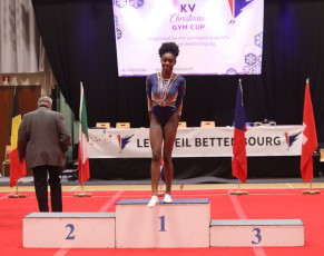 2023-12-09 Victory ceremony Women at CGC Bettembourg 2023 (Martin Rulsch) 28