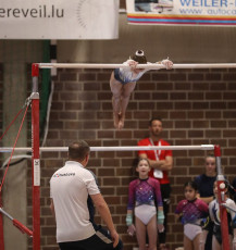 2023-12-09 Competition Women Benjamines and Jeunes Espoirs Uneven bars at CGC Bettembourg 2023 (Martin Rulsch) 042