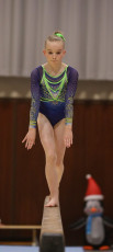 2023-12-09 Warm-up Women Poussines and Open Balance beam at CGC Bettembourg 2023 (Martin Rulsch) 250