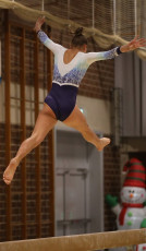 2023-12-09 Warm-up Women Poussines and Open Balance beam at CGC Bettembourg 2023 (Martin Rulsch) 150