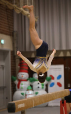 2023-12-09 Warm-up Women Poussines and Open Balance beam at CGC Bettembourg 2023 (Martin Rulsch) 110