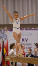 2023-12-09 Warm-up Women Poussines and Open Balance beam at CGC Bettembourg 2023 (Martin Rulsch) 037