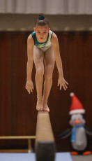 2023-12-09 Warm-up Women Benjamines and Jeunes Espoirs Balance beam Balance beam at CGC Bettembourg 2023 (Martin Rulsch) 151